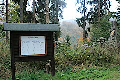 Spurentafel © Regionalforstamt Siegen-Wittgenstein