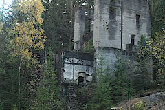 Industrieruine im Buchheller Tal © Regionalforstamt Siegen-Wittgenstein