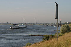 Rheinschiff © Naturschutzzentrum im Kreis Kleve e.V.